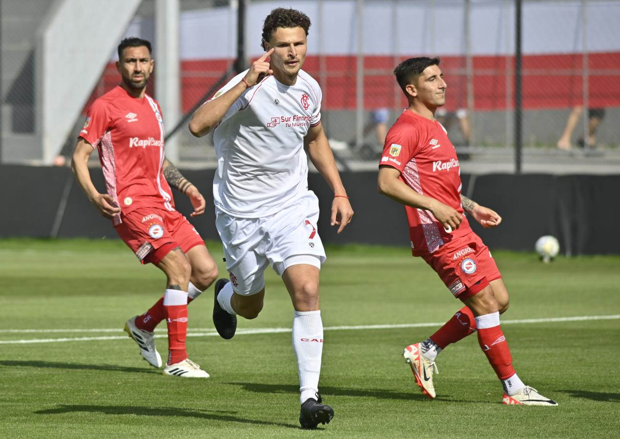 RESPIRAN RIVER Y BOCA: ARGENTINOS CAYÓ ANTE BARRACAS Y NO LOS PUDO SUPERAR EN LA TABLA ANUAL